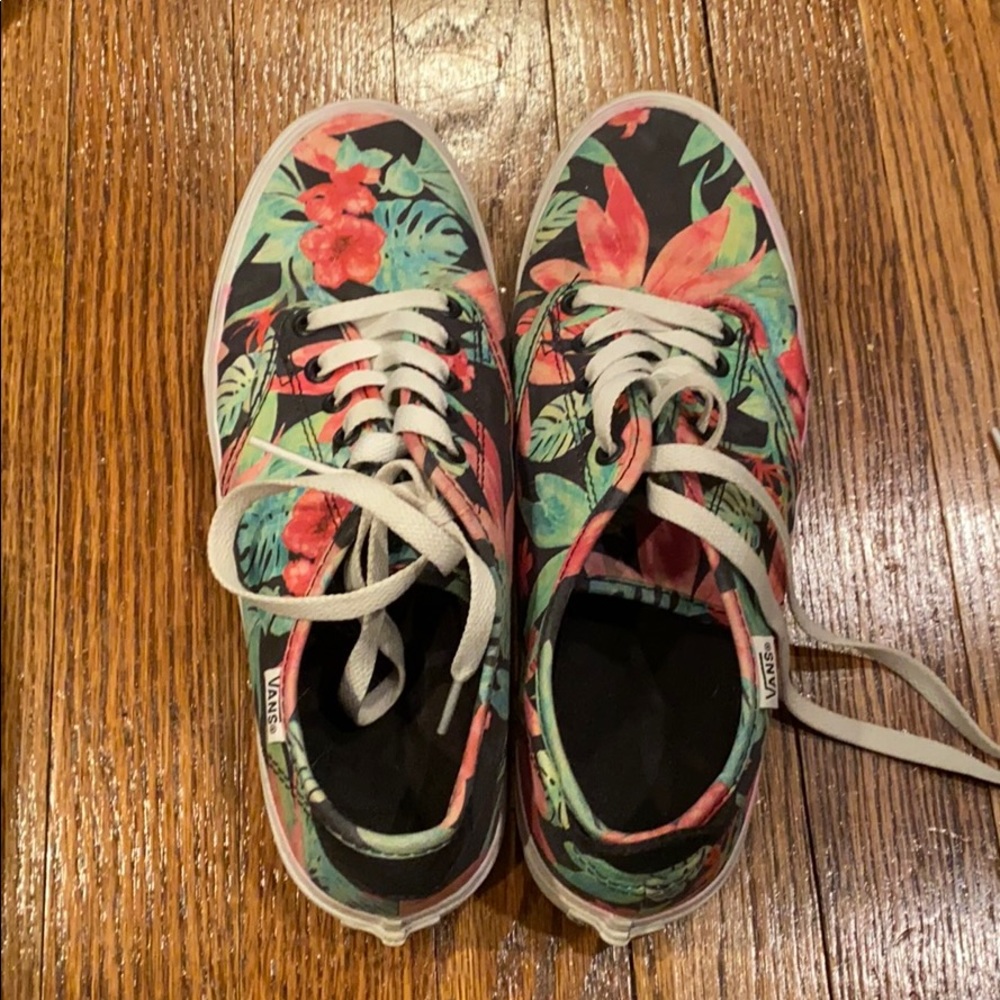 Vans Tropical Lace Up Sneakers